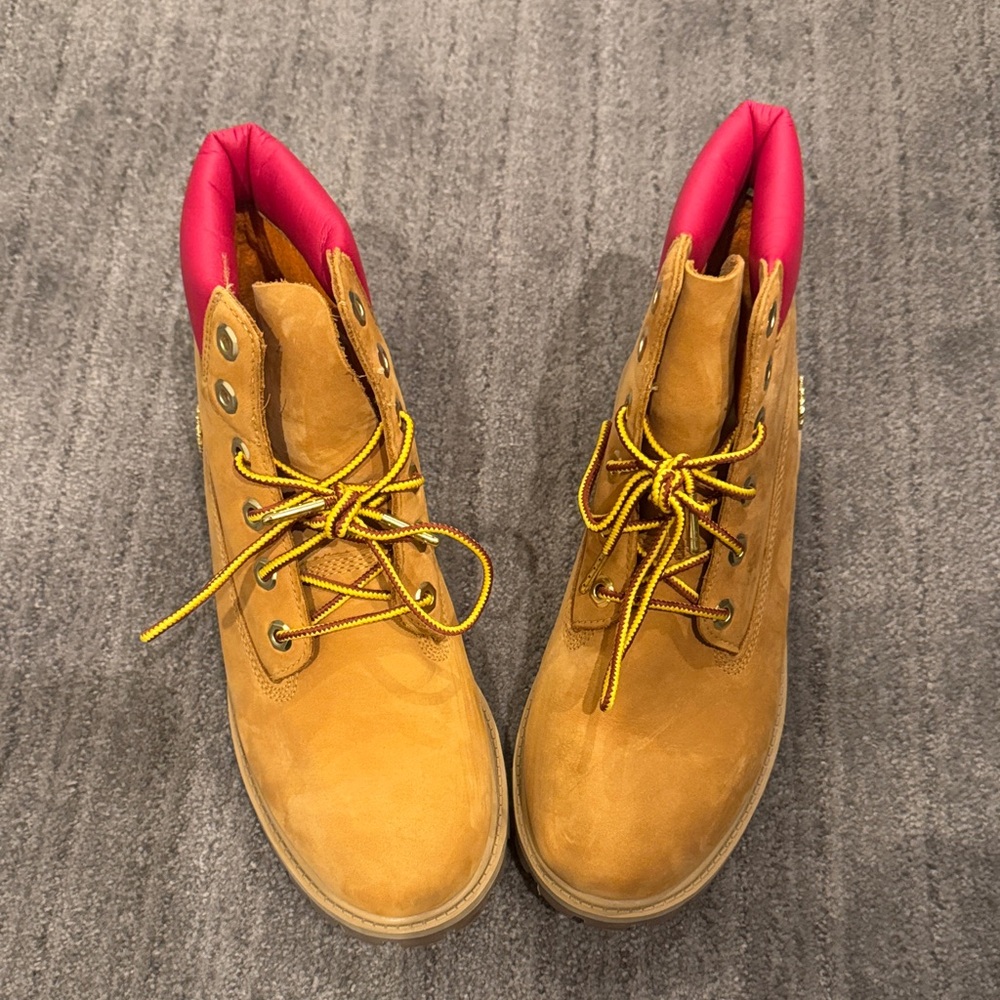 Timberland juniors Tan and Pink Boots Priced to sell